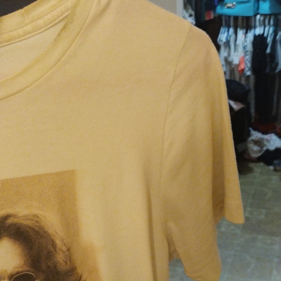 Rare John Lennon women's tee by Pacific-S - Picture 4 of 5